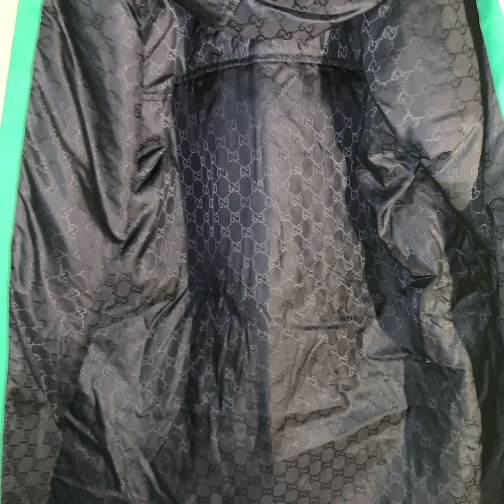 Gucci GG jacquard puffer jacket striped sleeve. - Picture 4 of 16